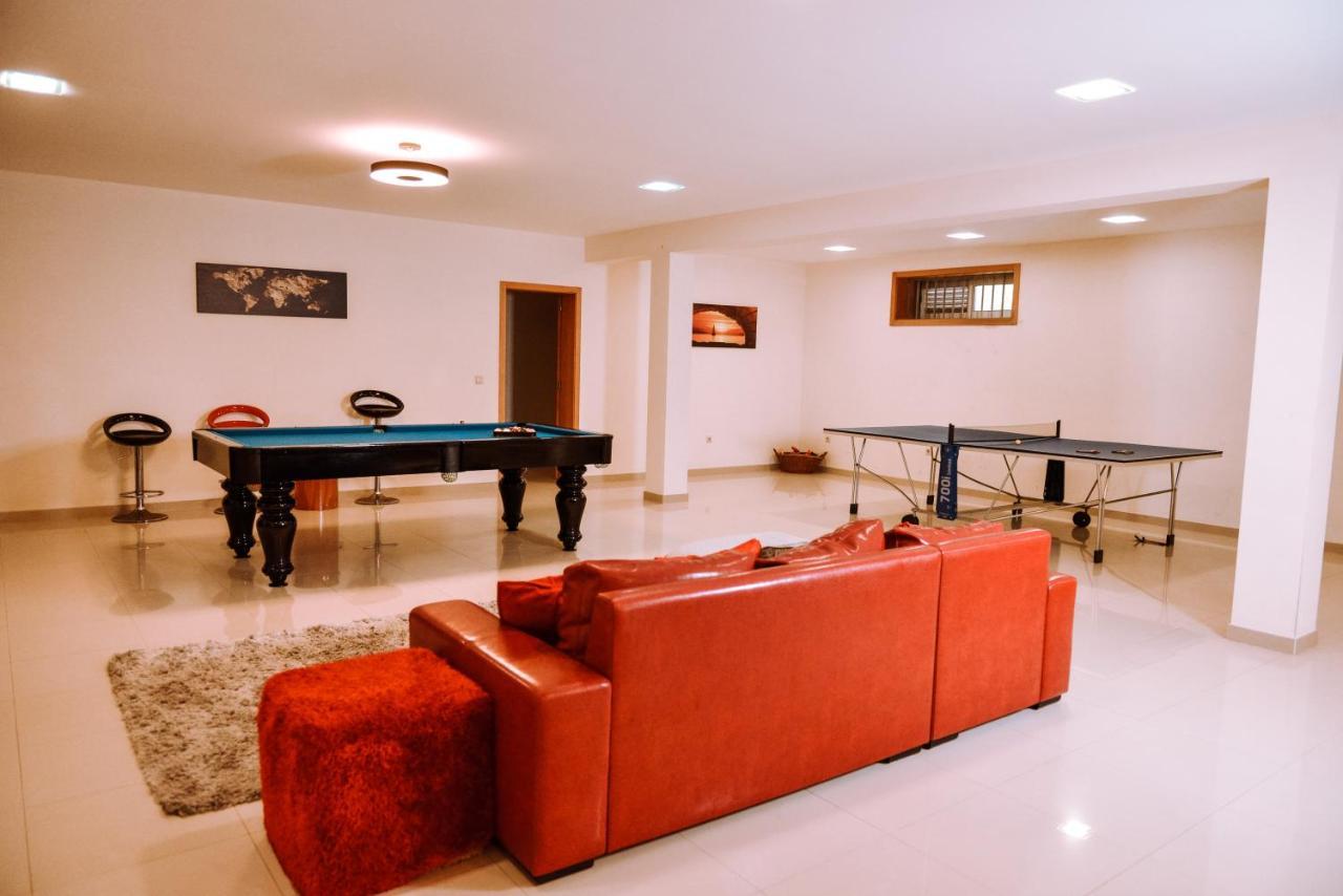 Casa Lima Villa